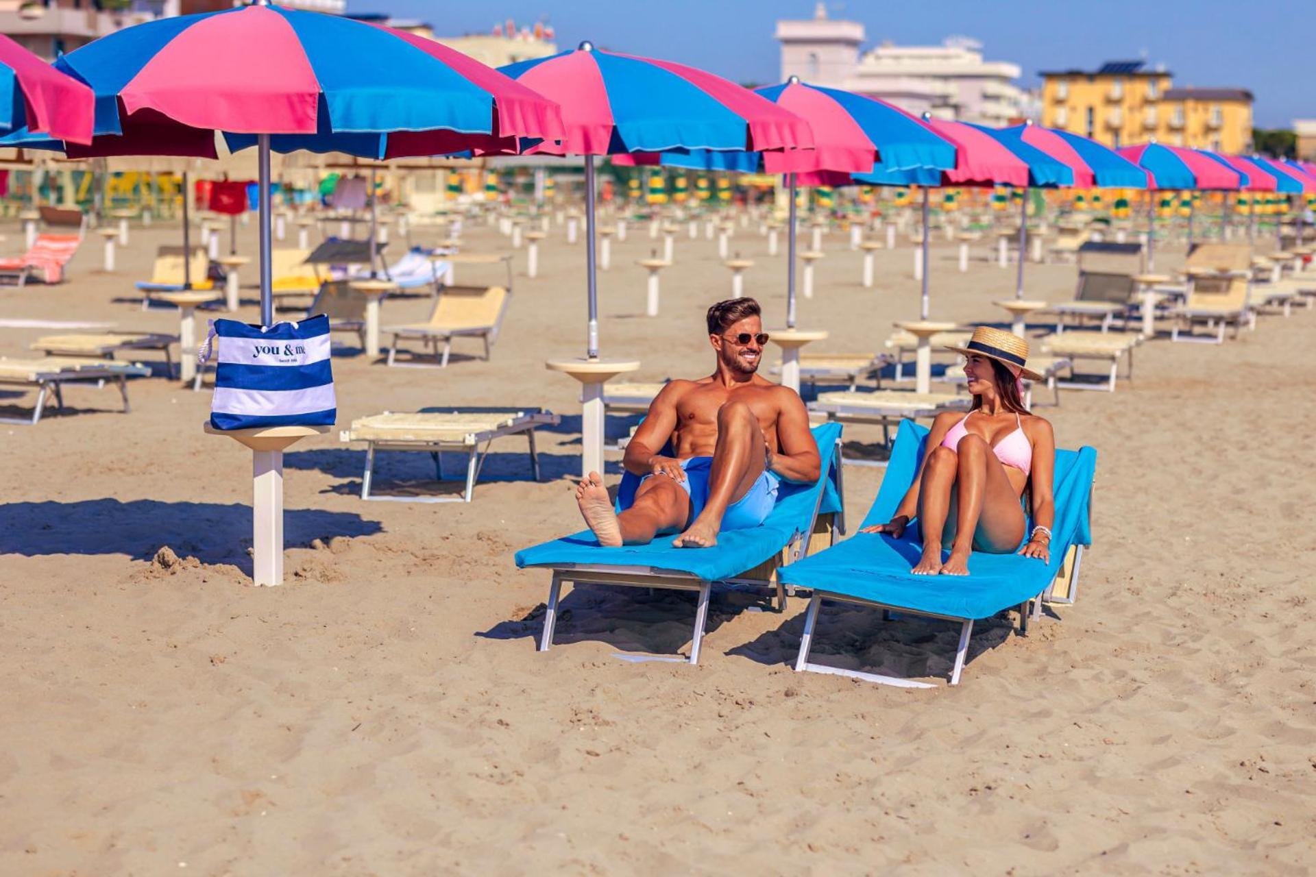 You & Me Beach Hotel Rimini Luaran gambar