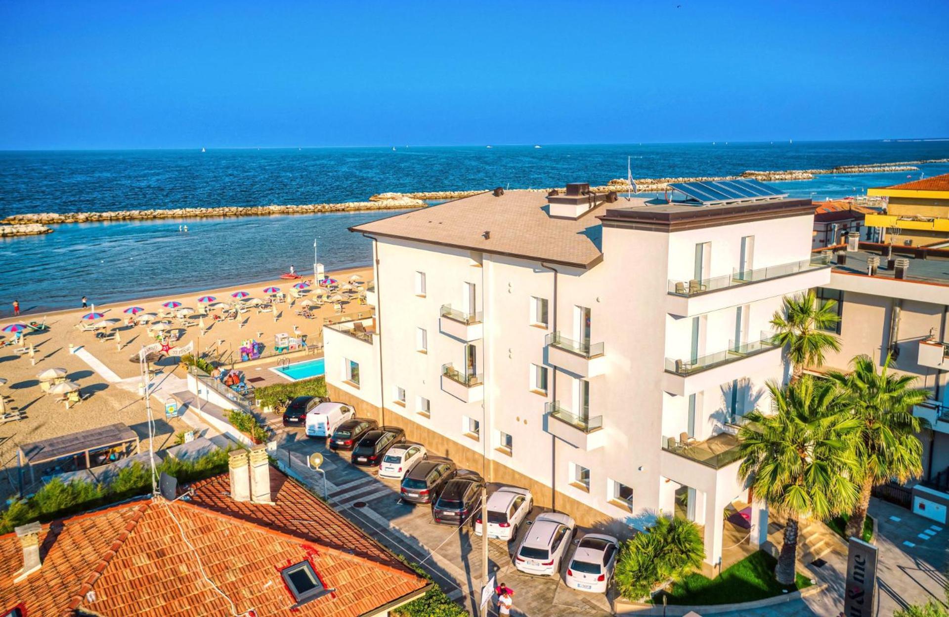 You & Me Beach Hotel Rimini Luaran gambar