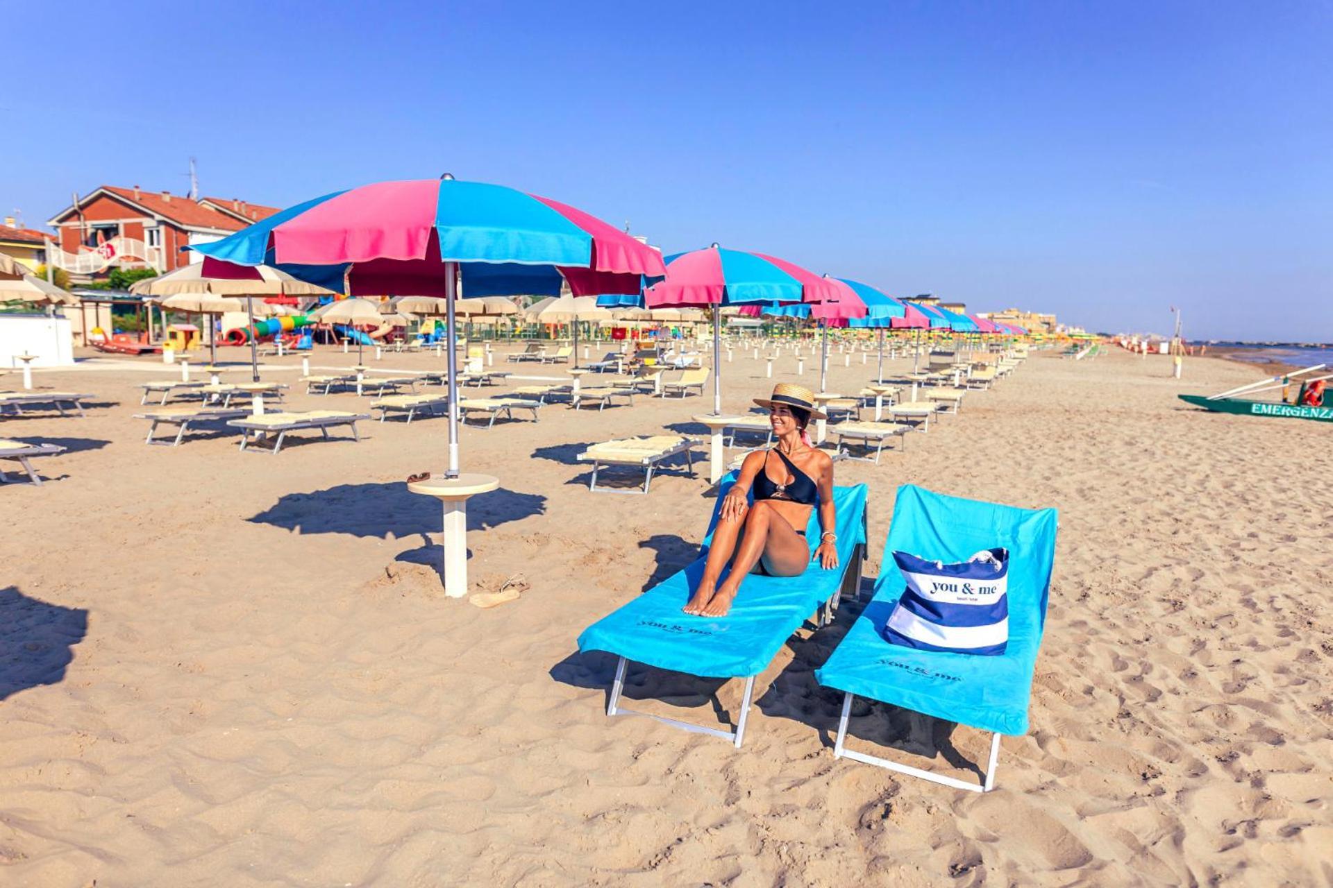 You & Me Beach Hotel Rimini Luaran gambar