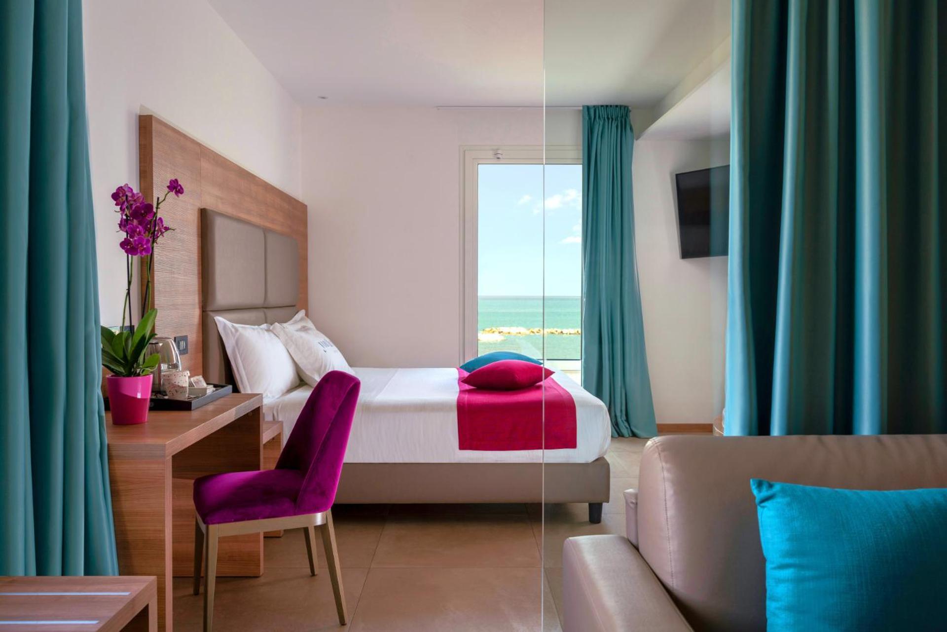 You & Me Beach Hotel Rimini Luaran gambar